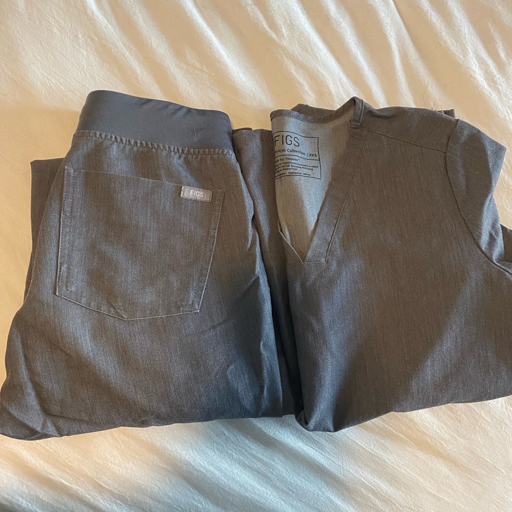 Figs XXS graphite gray